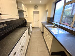 Photo 6- click for photo gallery